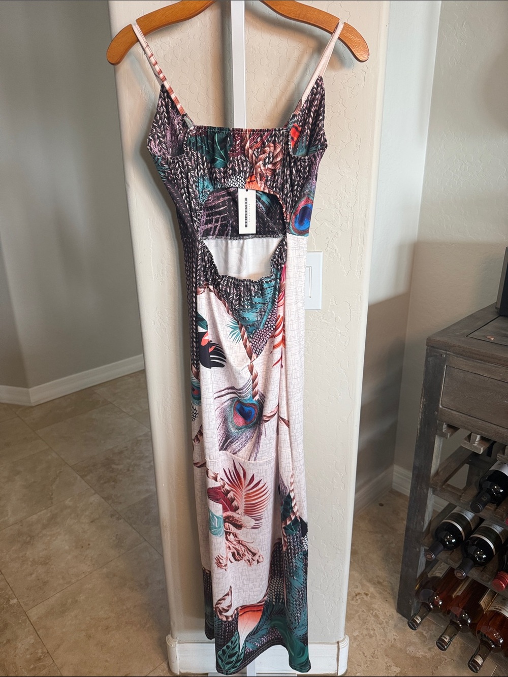 CBR SPAGHETTI STRAP Peacock Tropical Print Maxi Dress NWT SIZE LG - Picture 4 of 10